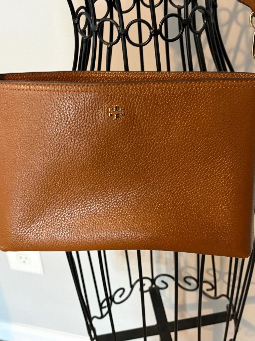 Tory Burch Blake medium brown pebbled leather crossbody purse bag gold